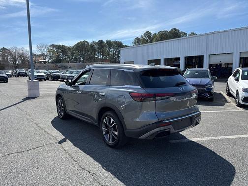 Graphite Shadow 2023 INFINITI QX60 Luxe