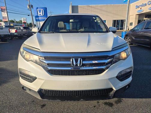 White 2016 Honda Pilot EX-L