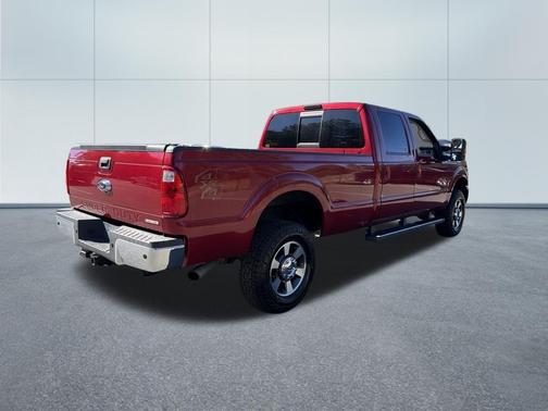 Red 2015 Ford F-350