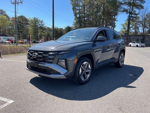 Gray 2025 Hyundai TUCSON SEL