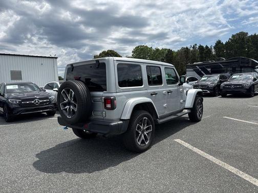 Silver Zynith Clearcoat 2024 Jeep Wrangler 4xe Sport