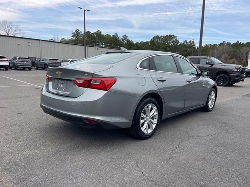 Sterling Gray Metallic 2025 Chevrolet Malibu LT
