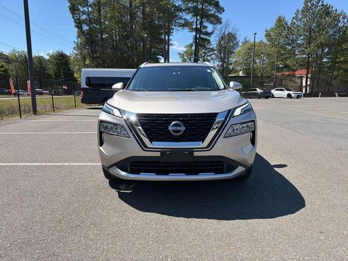 Champagne Silver 2023 Nissan Rogue Platinum