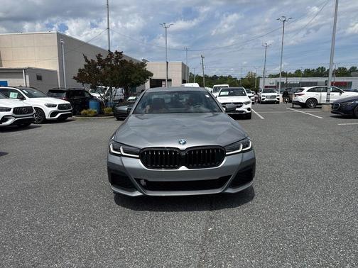 Skyscraper Gray Metallic 2023 BMW 530 i xDrive