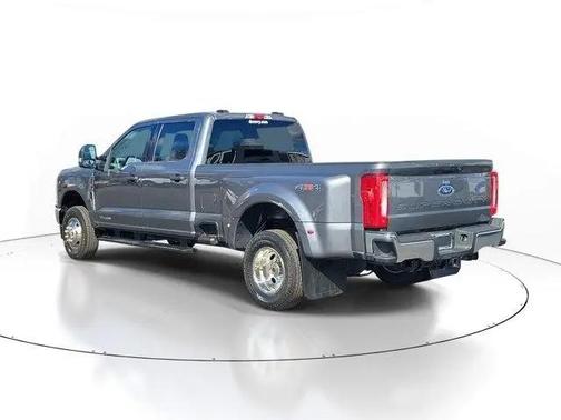 2025 Ford F-350 Lariat