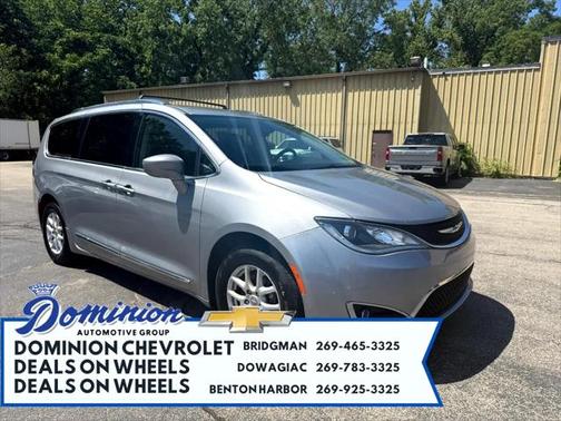 2020 Chrysler Pacifica Touring L