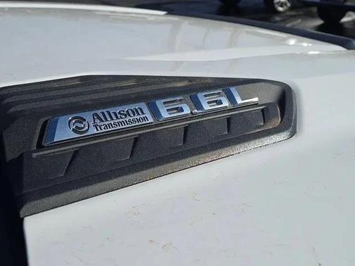 2025 Chevrolet Silverado 2500 Custom