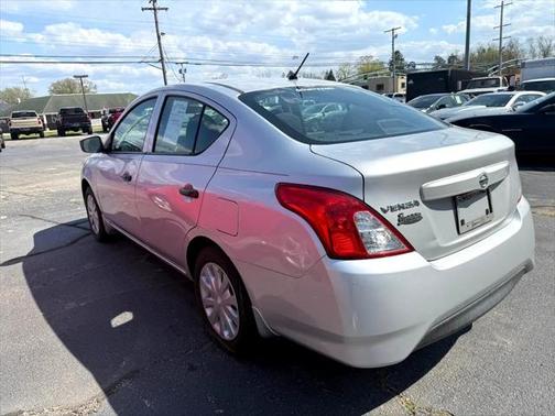 2016 Nissan Versa 1.6 S