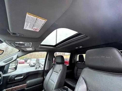 2021 GMC Sierra 2500 Denali