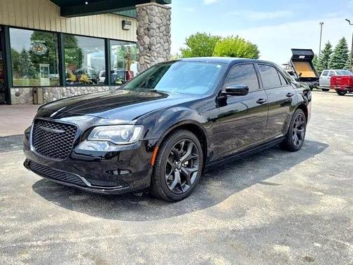 2023 Chrysler 300 Touring