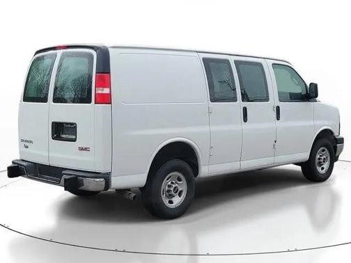2024 GMC Savana 2500 Work Van