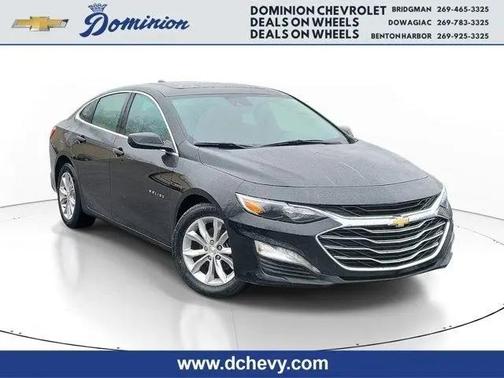 Mosaic Black Me;jet Black 2024 Chevrolet Malibu FWD 1LT
