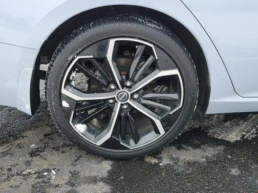 2023 Nissan Altima SR FWD