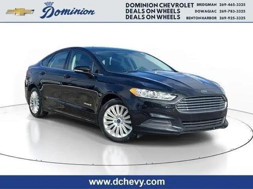 2016 Ford Fusion Hybrid SE