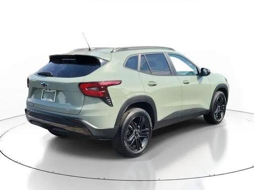 Cacti Green 2025 Chevrolet Trax FWD ACTIV