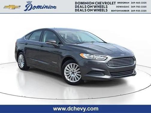 2016 Ford Fusion Hybrid SE