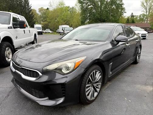 2019 Kia Stinger Base