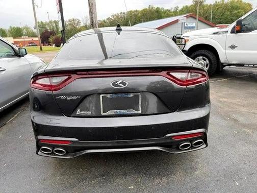 2019 Kia Stinger Base