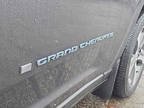 2022 Jeep Grand Cherokee 4xe Base