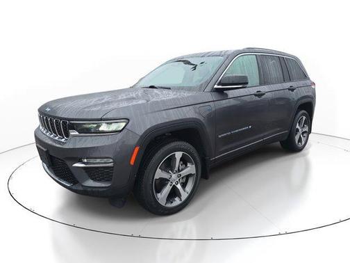 2022 Jeep Grand Cherokee 4xe Base