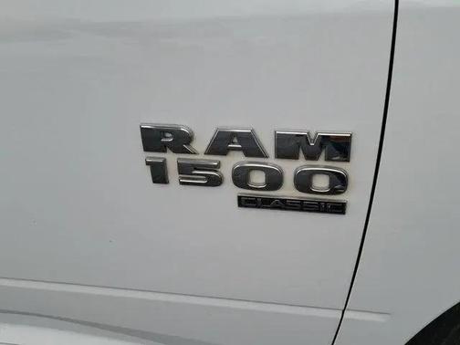 Bright White Clearcoat 2022 RAM 1500 Tradesman