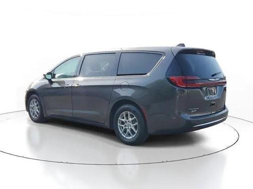 Ceramic Gray Clearcoat 2023 Chrysler Pacifica Touring L
