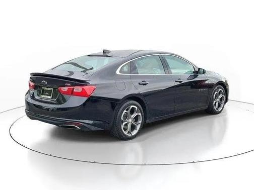 Mosaic Black Metallic 2019 Chevrolet Malibu RS