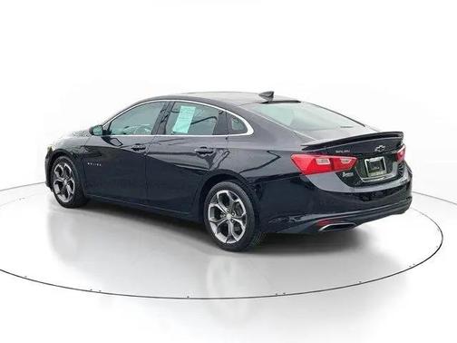 Mosaic Black Metallic 2019 Chevrolet Malibu RS