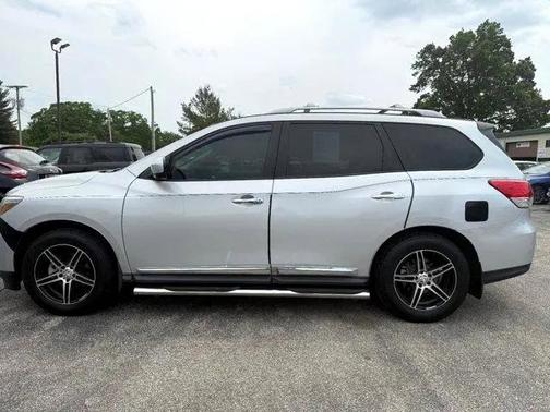 2015 Nissan Pathfinder SL