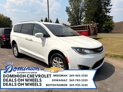 2020 Chrysler Pacifica Touring L