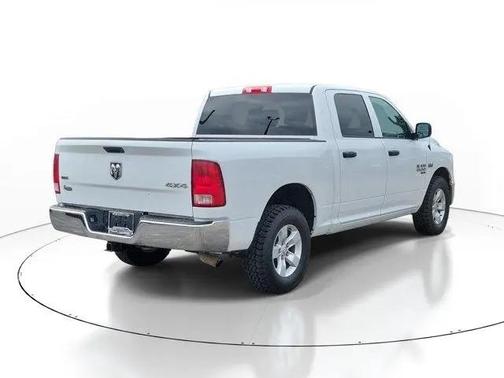 Bright White Clearcoat 2023 RAM 1500 Classic SLT