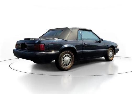 1988 Ford Mustang