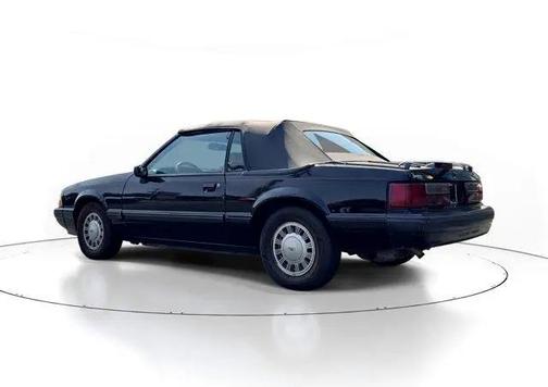 1988 Ford Mustang
