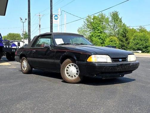 1988 Ford Mustang