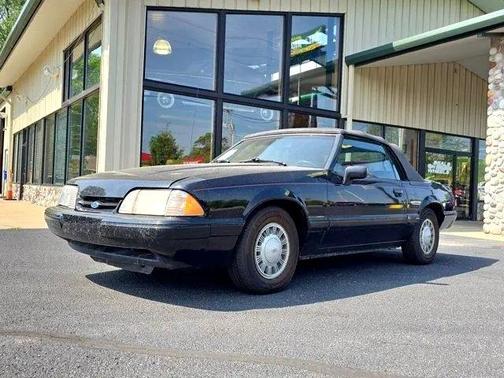 1988 Ford Mustang
