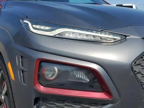 Matte Grey w/Iron Man Red Roof 2019 Hyundai KONA Iron Man