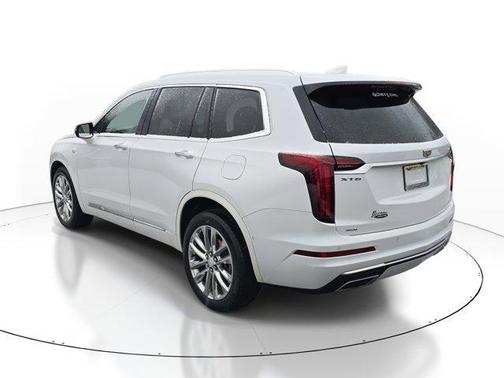2022 Cadillac XT6 Premium Luxury AWD