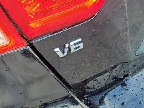 Black 2018 Chevrolet Impala 1LT