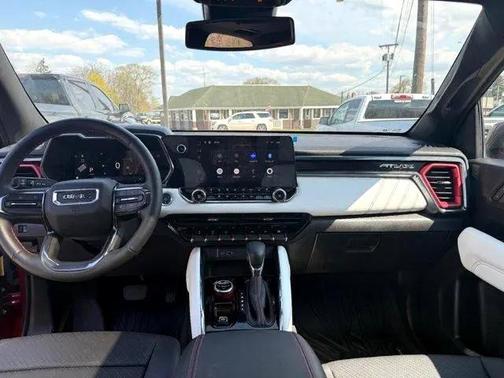 2023 GMC Canyon AT4X