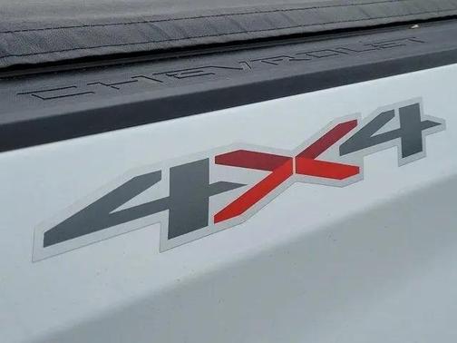 Summit White 2020 Chevrolet Silverado 1500 LT