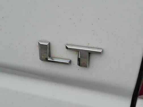 Summit White 2020 Chevrolet Silverado 1500 LT