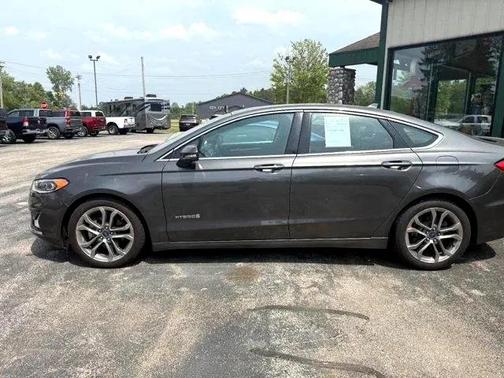2019 Ford Fusion Hybrid Titanium
