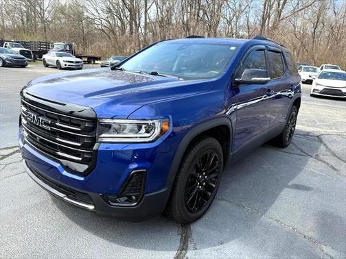 2023 GMC Acadia AWD SLT