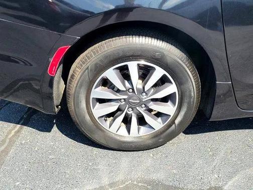 2021 Chrysler Pacifica Hybrid Touring L