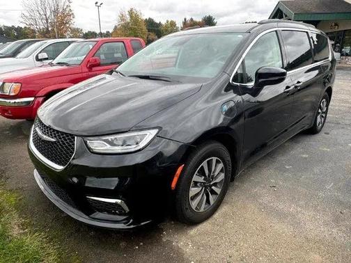2021 Chrysler Pacifica Hybrid Touring L