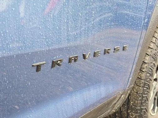 Lakeshore Blue Metallic 2024 Chevrolet Traverse AWD Z71