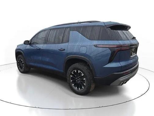 Lakeshore Blue Metallic 2024 Chevrolet Traverse AWD Z71