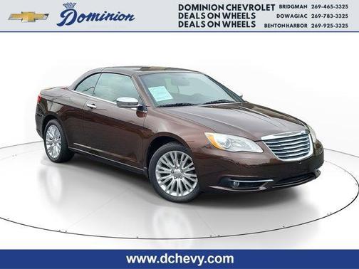 2013 Chrysler 200 Limited
