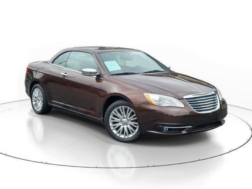 2013 Chrysler 200 Limited