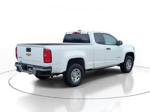 Summit White 2015 Chevrolet Colorado WT